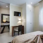 Πανσιόν House
