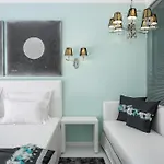 Pensión House 4*