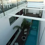 Pensión House Barra