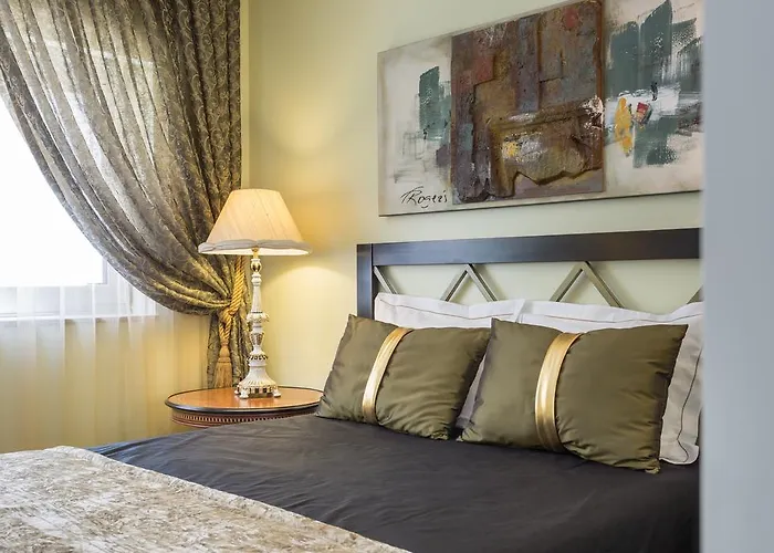 Πανσιόν House 4*